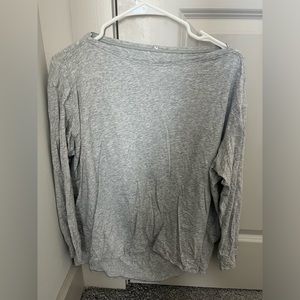 Lululemon tee size 6